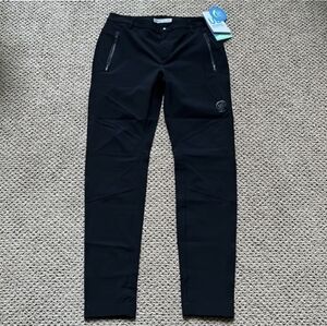 Ultimate Direction Men’s Black Medium Duro Pants BRAND NEW with TAGS